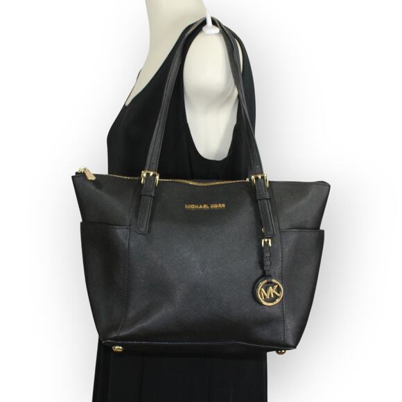 Lot 5 Bags AdrienneVittadini UnderOneSky BCBG NineWest MichaelKors - Picture 11 of 14